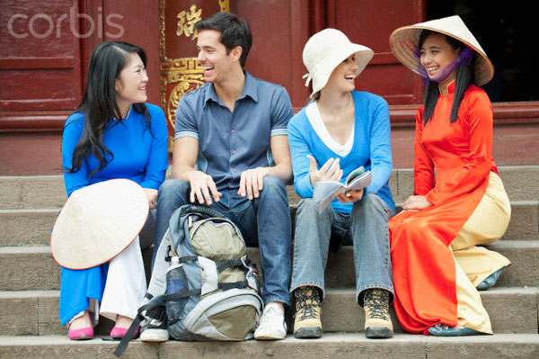 Foreigners-coming-to-Vietnam-must-hold-valid-Vietnam-visas